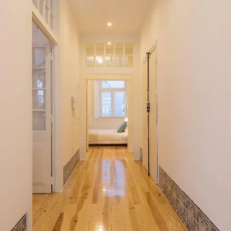 Chiado - In Apartment